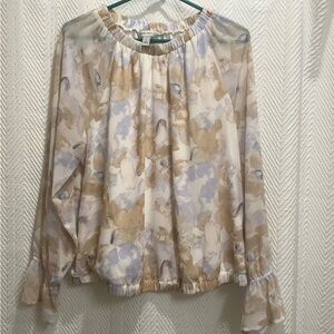 Nine West long sleeve blouson top.
